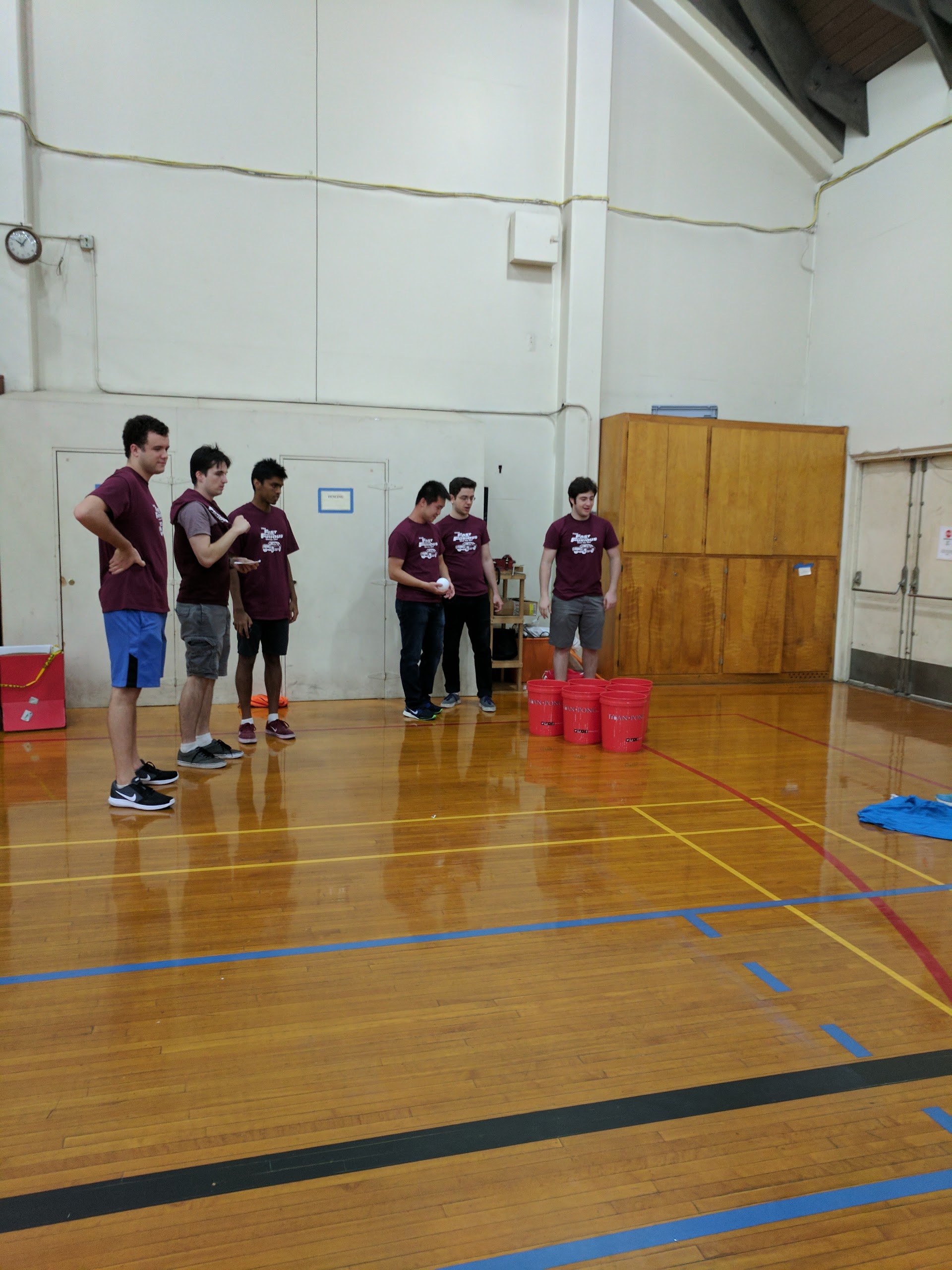 giant beer pong